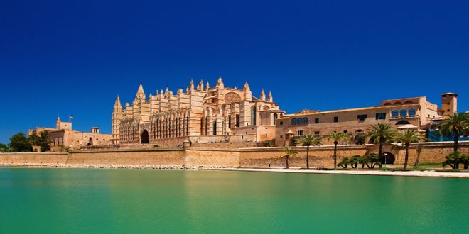 La Seu Cathedral in Palma de Mallorca, Spain